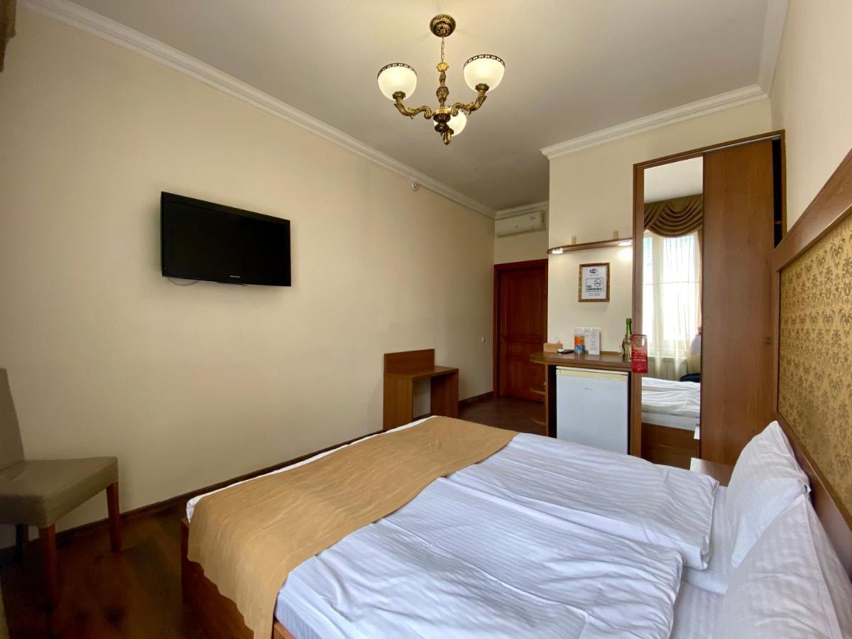 Boomerang Business Hotel Odessa Exterior foto