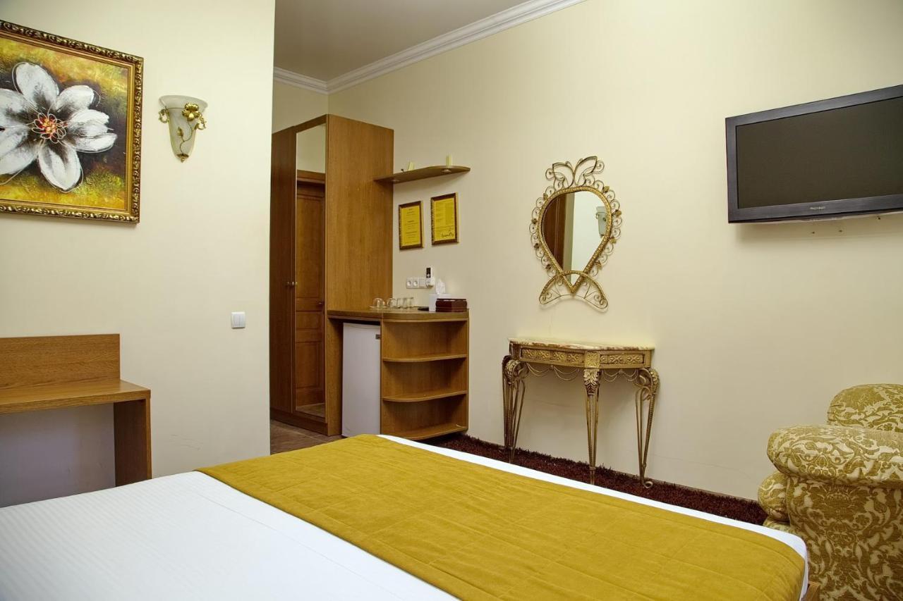 Boomerang Business Hotel Odessa Exterior foto